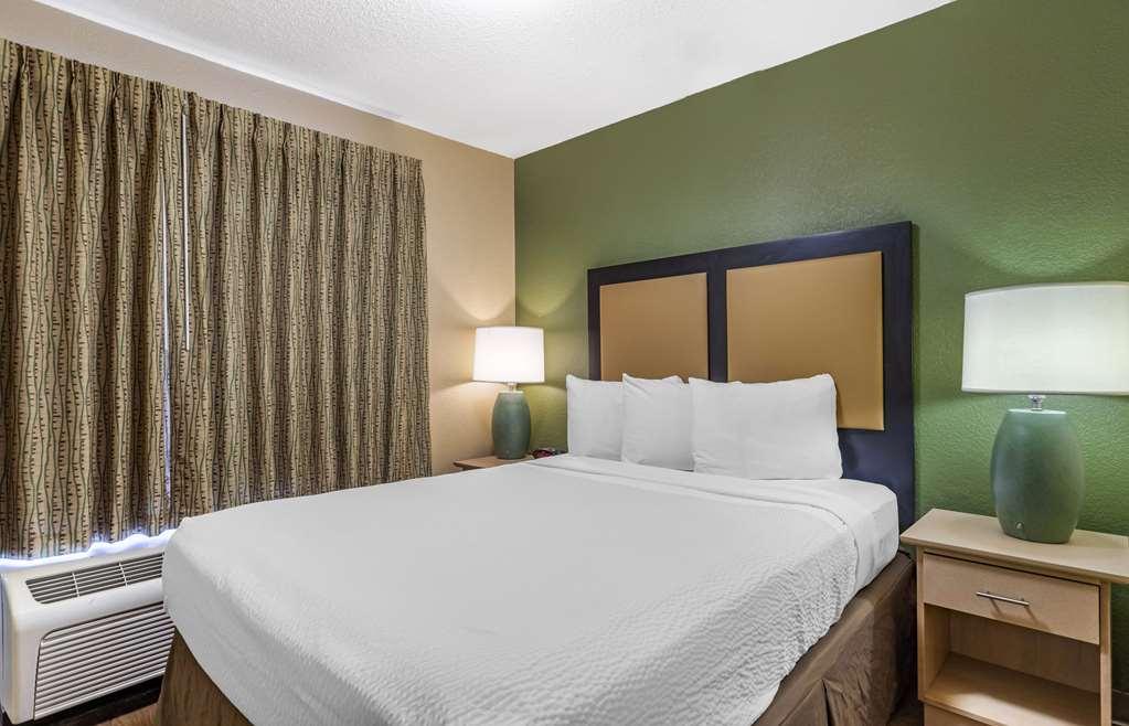 Extended Stay America Suites - San Antonio - Colonnade - Medical Номер фото