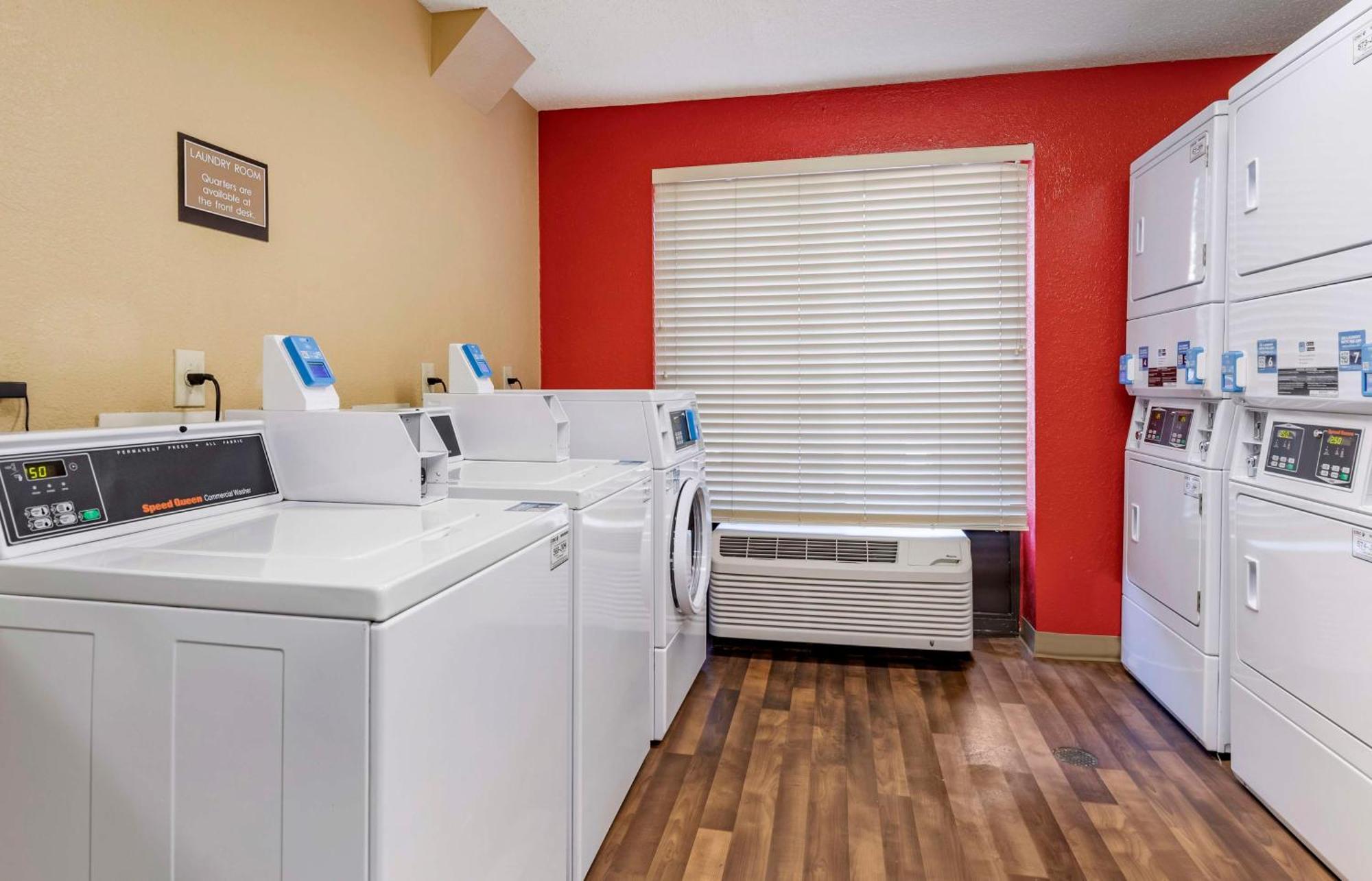 Extended Stay America Suites - San Antonio - Colonnade - Medical Экстерьер фото
